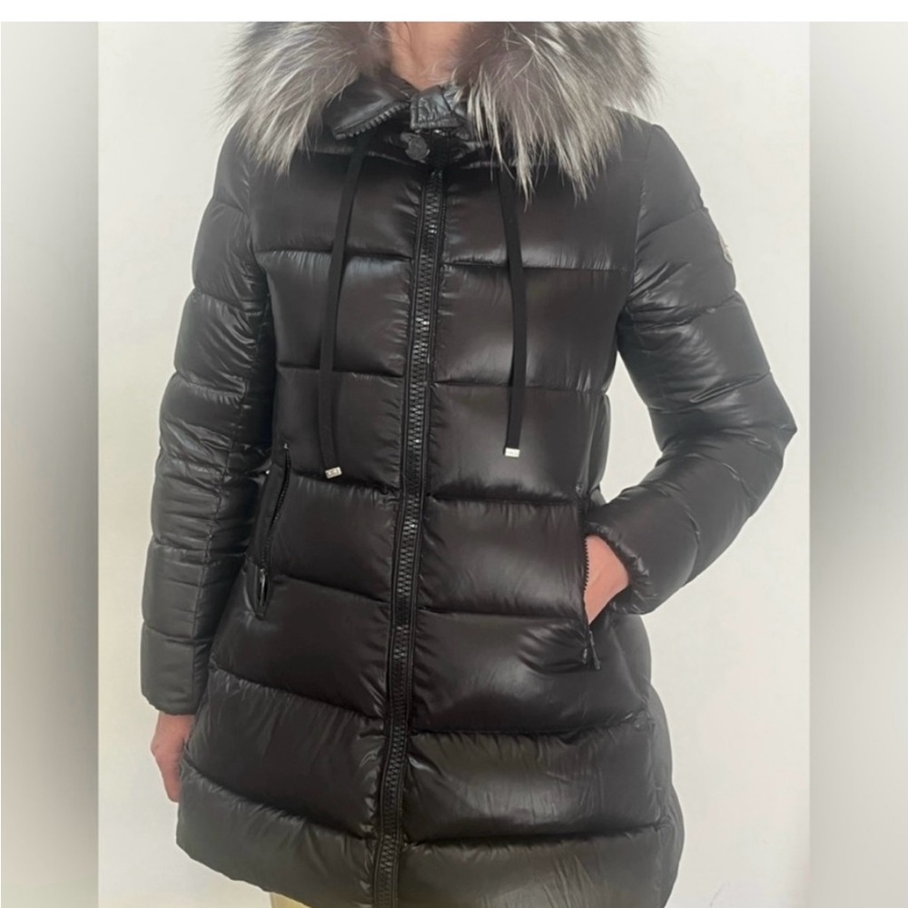 Moncler Women's Black Puffer Coat with Faux Fur Trim